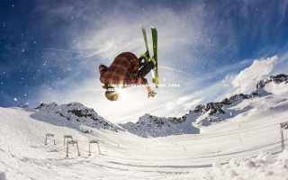 C7娱乐官网-斯卢茨基深度解析申花亚军赛季，外援变动成新季核心